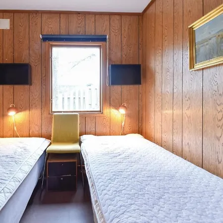 Ferienhaus Three-bedroom Holiday In *